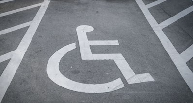 חניית נכים (צילום: Pexels)