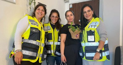 תורמים למשפחות המתגייסים (צילום: ידידים)