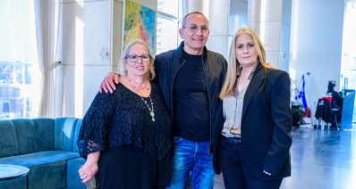 מימין: שרון סיידא, יוסי לגזיאל ויהודית רובינשטיין (צילום: מירי אריה לי)