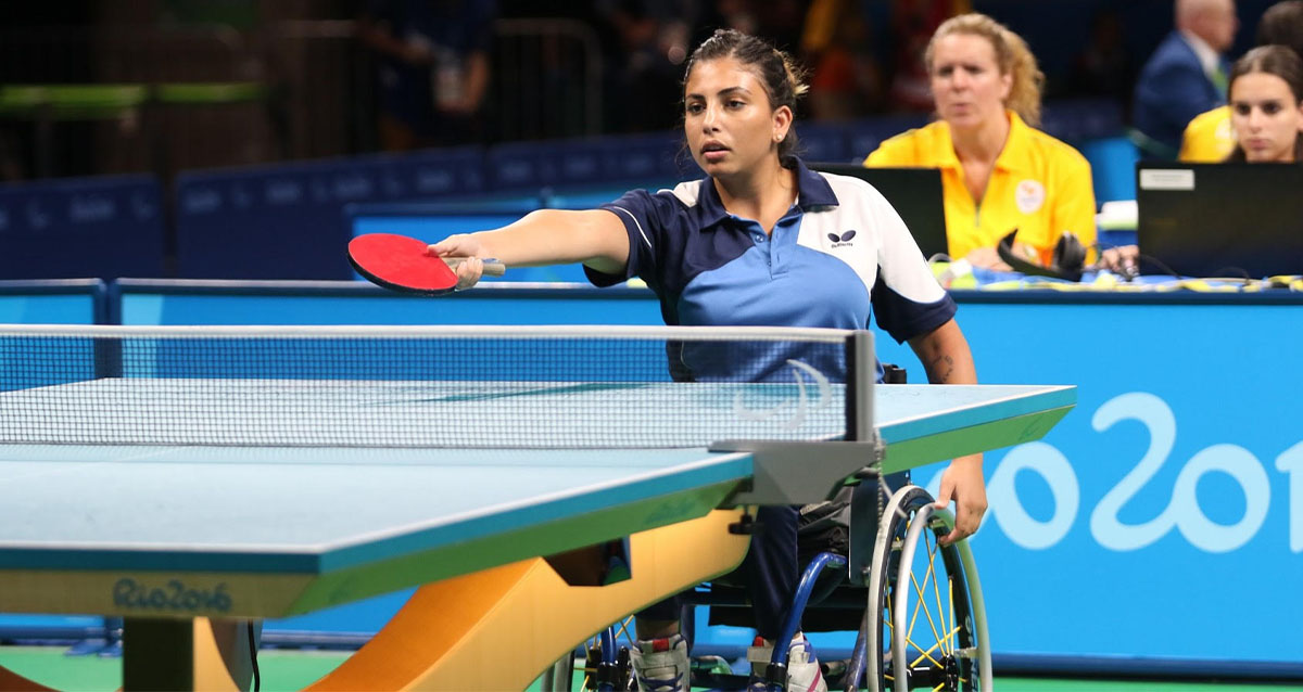 קרולין טביב (צילום: קרן איזיקסון)