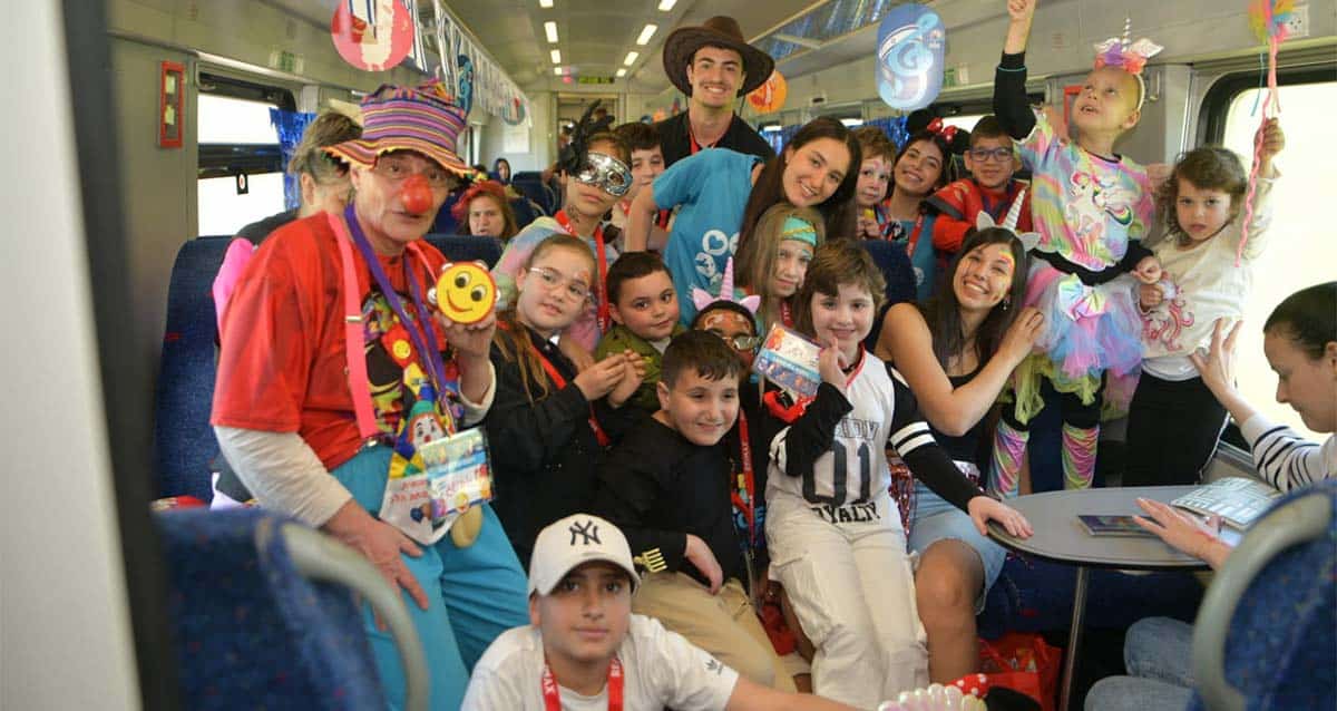 "רכבת התקוות" של עמותת גדולים מהחיים יצאה לדרך בפעם ה-22 (צילום: יח"צ עמותת גדולים מהחיים)