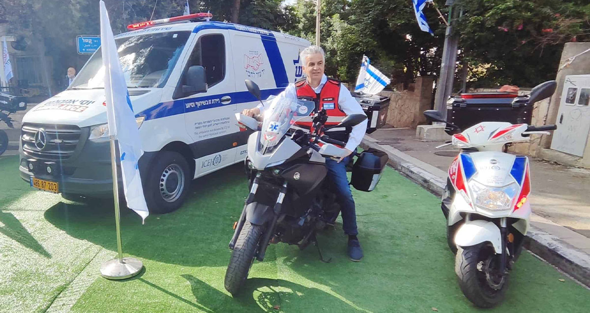 טקס השקת אמבולנס שני של עמותת ‘יד עזר לחבר’ בחיפה