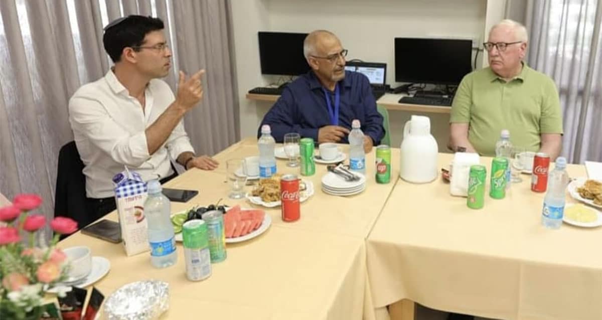 ראשי האיגוד, שהינה המקבילה של "קדם" בארה"ב נפגשו במהלך ביקורם עם נציגי משרד הרווחה (צילום: יח"צ)