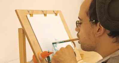 גיא, בן 28, המשתתף במרכז היום 'גלגל התנופה' מזה למעלה מ-7 שנים (צילום: עמותת בית הגלגלים)