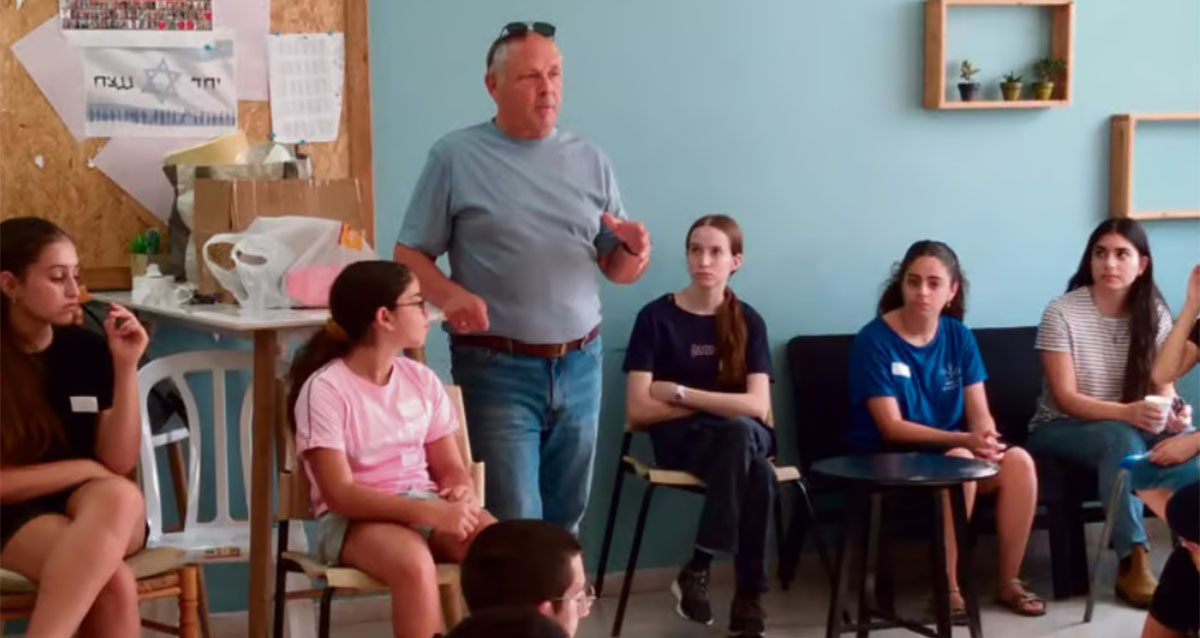 חיים דואק, יו"ר סניף מודיעין והמתנדבים (צילום: אקי"ם)