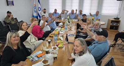 הרמת כוסית למתנדבים שהייתה בעיריית טבריה השבוע למתנדבים (דוברות עיריית טבריה)