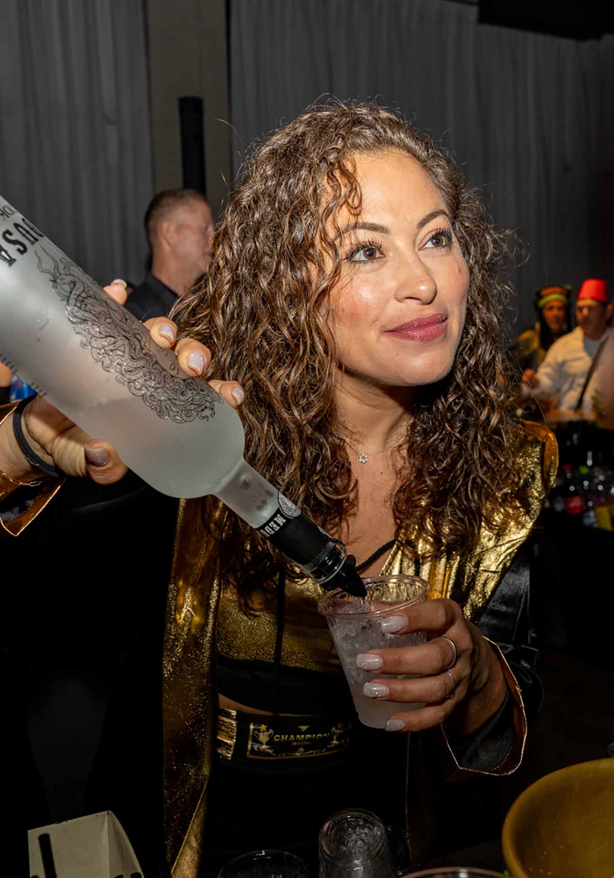 ליהיא גרינר בנשף פורים של עמותת שניר