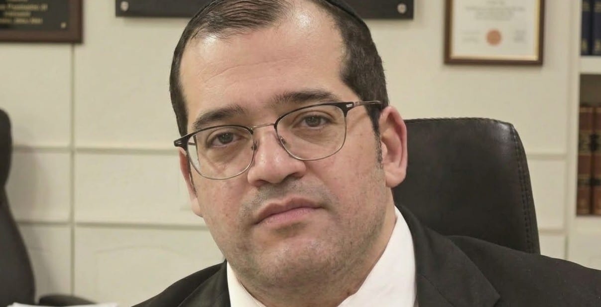 עו"ד אברהם יאיר רואש. אלבום פרטי